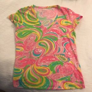 Lilly Pulitzer V Neck T-shirt